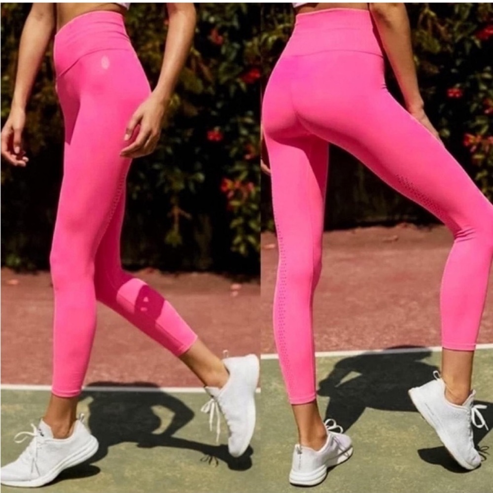Free People Movement‎ Good Karma 7/8 Leggings Tropical Pink Medium/Large M/L NEW